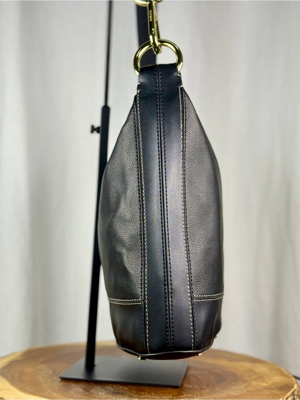Calvin Klein Sophia Leather Hobo Shoulder Bag-Black & Gold Accent Chain EUC